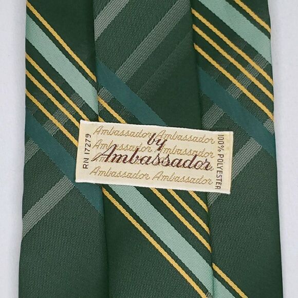 Vintage 70s Mens Wide Necktie Green Yellow Grey Plaid Tie - Picture 3 of 3